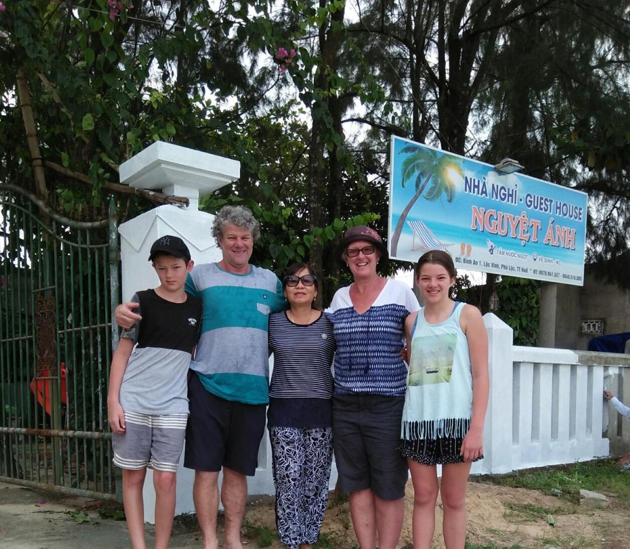 Nguyet Anh Guesthouse Lăng Cô Zewnętrze zdjęcie